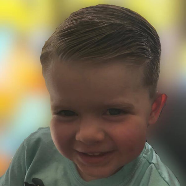kid haircut -enfant coupe de cheveux